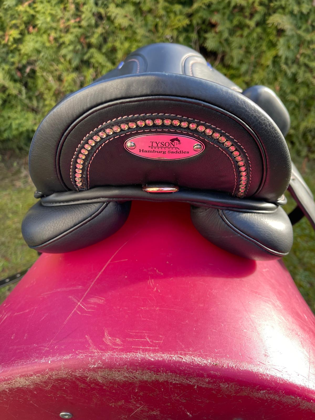 Tysons Breeches Dressursattel Anna Roségold 15" [NEU], Pferdesattel Shop