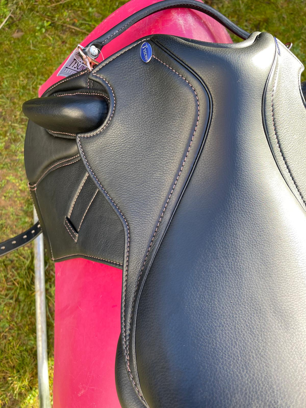 Tysons Breeches Dressursattel Anna Roségold 15" [NEU], Pferdesattel Shop