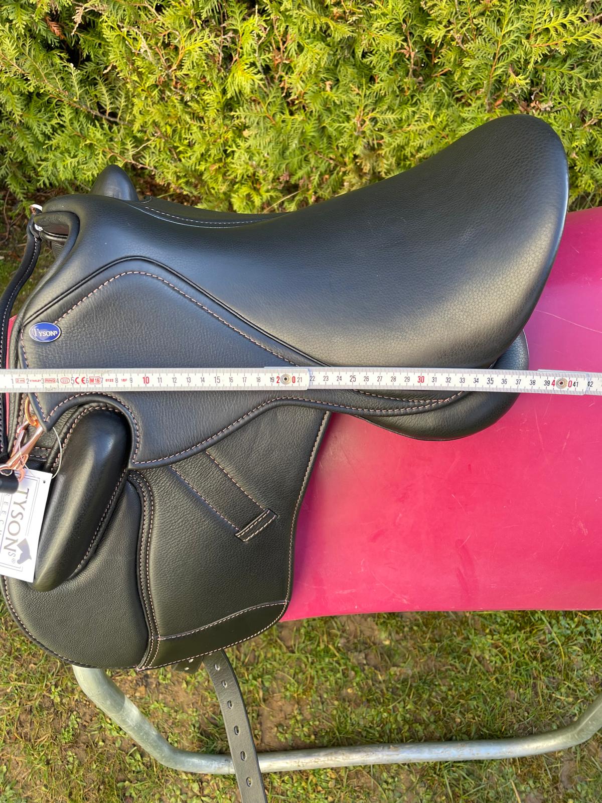 Tysons Breeches Dressursattel Anna Roségold 15" [NEU], Pferdesattel Shop