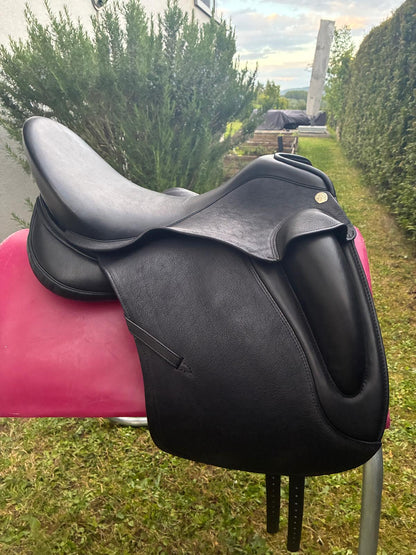 Sommer Novalis  "Kroko Lack"  17,5" schwarz [NEU],Pferdesattel Shop