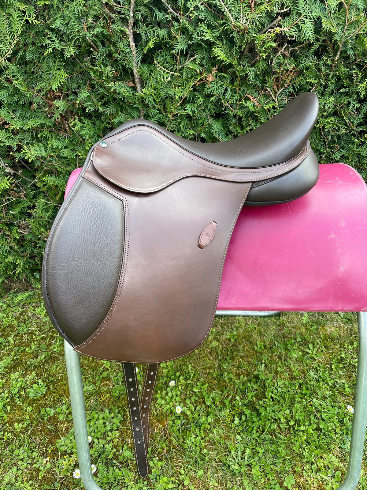 Arena Saddles All Purpose 17,5“ braun Vielseitigkeitssattel, Pferdesattel Shop