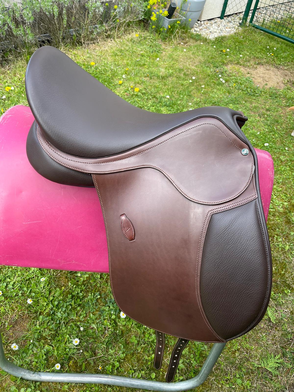 Arena Saddles All Purpose 17,5“ braun Vielseitigkeitssattel, Pferdesattel Shop