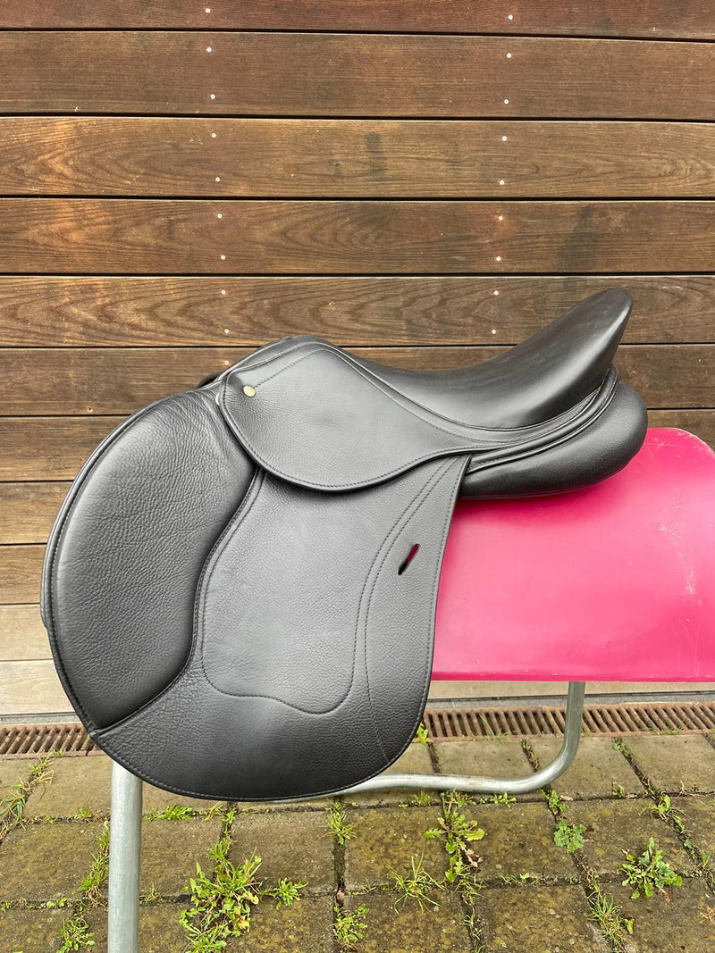 Schleese Jive 17" schwarz Springsattel