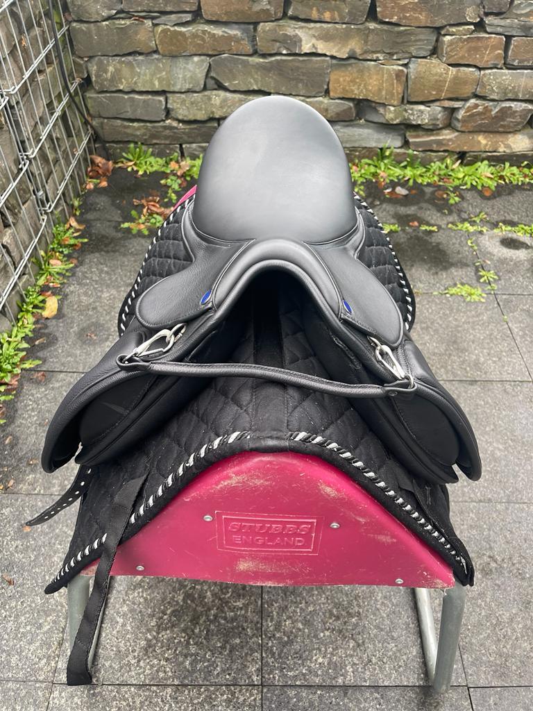 Tysons Breeches Beauty 15" [NEU]