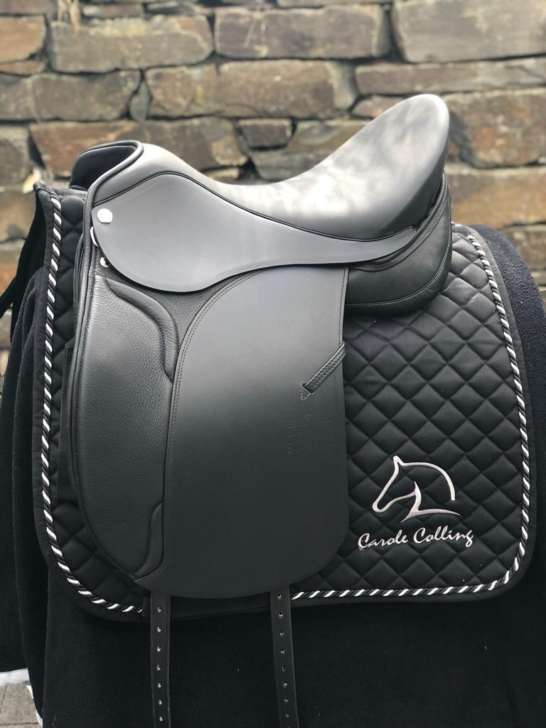 Sommer Somero Classic 17,5" schwarz Dressursattel [NEU]